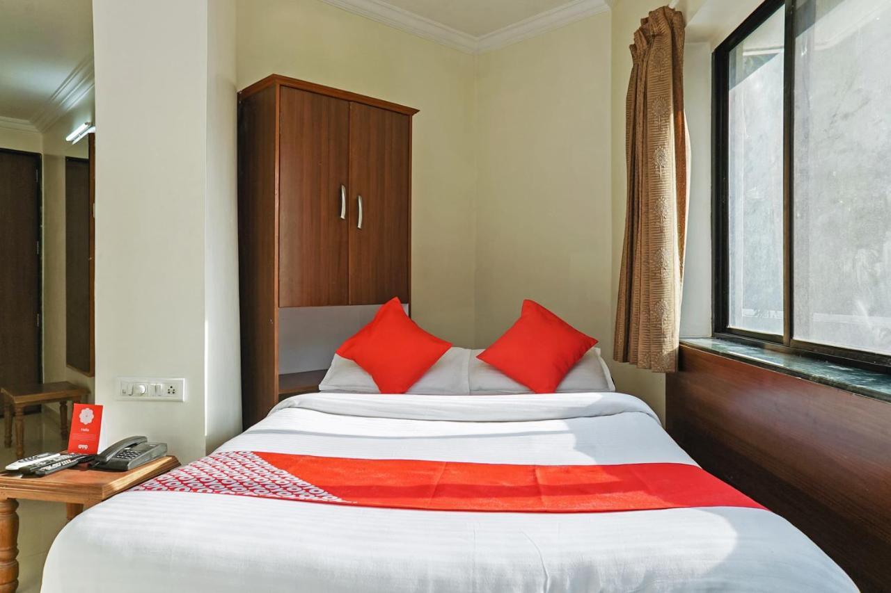 Hotel Rajdeep Pune Bagian luar foto