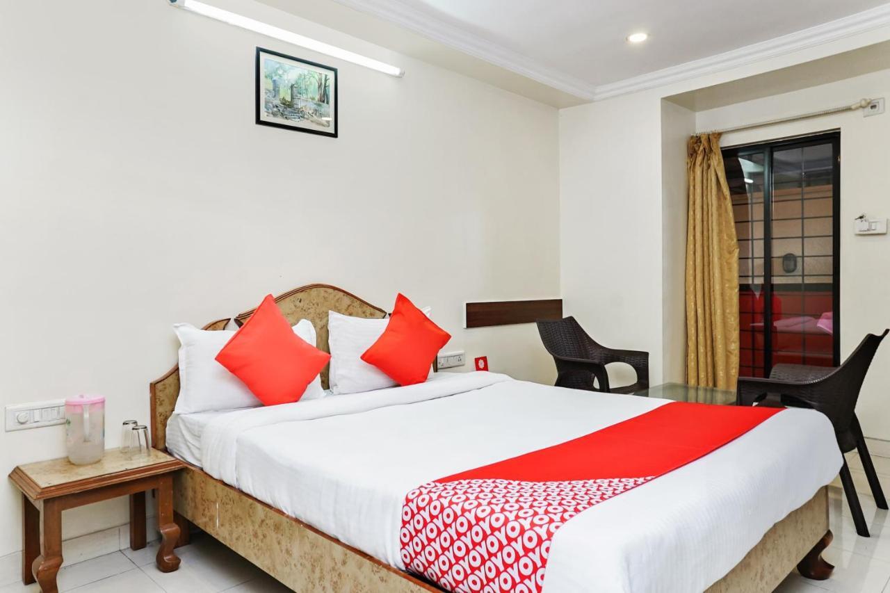 Hotel Rajdeep Pune Bagian luar foto